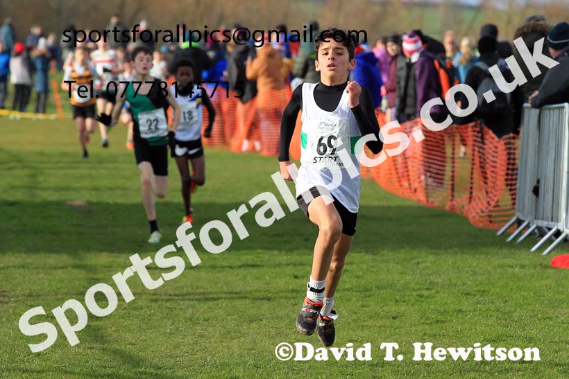 Boys under-13s 2022 Northern Cross Country Champs., Pontefract. Photo: David T. Hewitson/Sports for All Pics